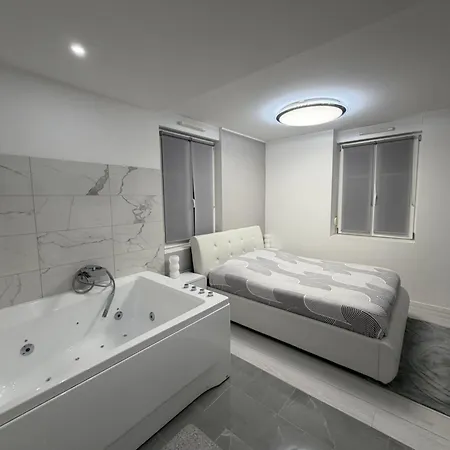 Cosy Avec Jacuzzi Apartamento *